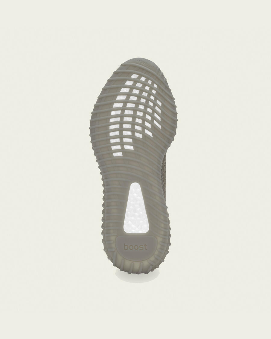 aq2659 yeezy